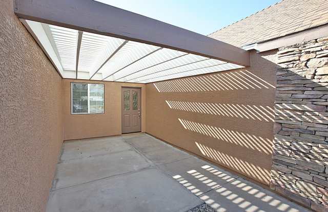 18838 N 50th Ave Gallery 2