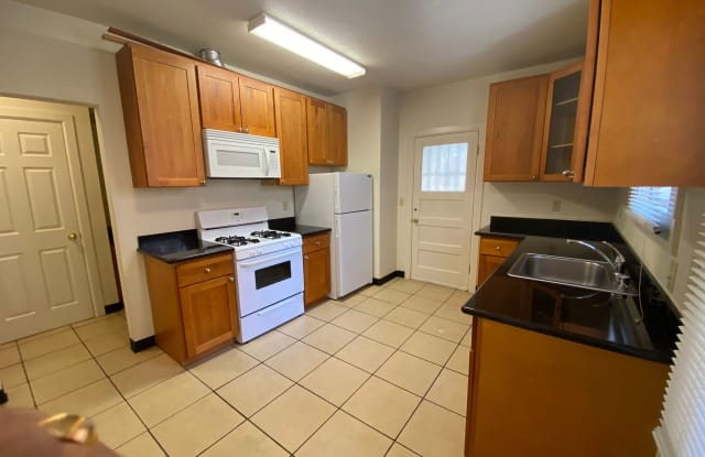 1124 Norwood Ave photos photos