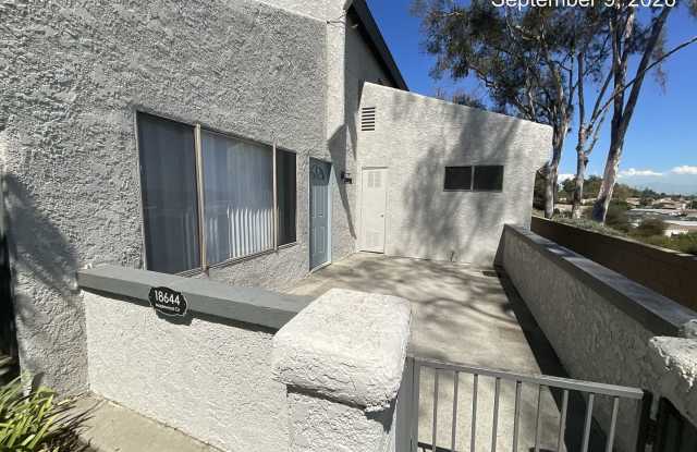 Sea Breeze Village: 2 Bedroom 2 Bath Attached Townhouse Gallery 4