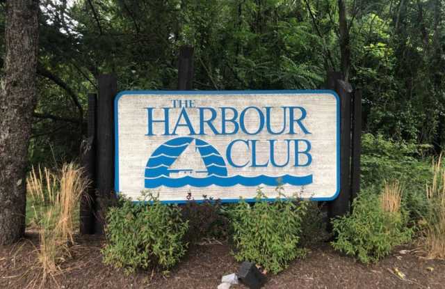 107 Sunshine Ct - 107 Sunshine Court, Sayreville, NJ 08859