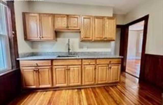 25 Rowell St. photos photos