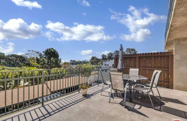 6441 Kanan Dume Rd photos photos