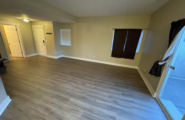 12768 Stormy Meadow Drive Gallery 4