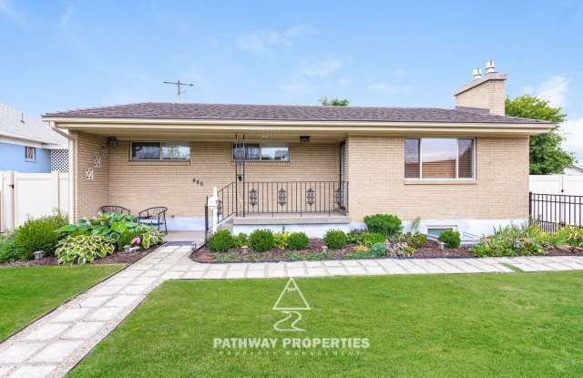 Well-Maintained 4 Bed / 2 Bath Single-Family Home with Separate Mother-In-Law Apartment – South Salt Lake photos photos