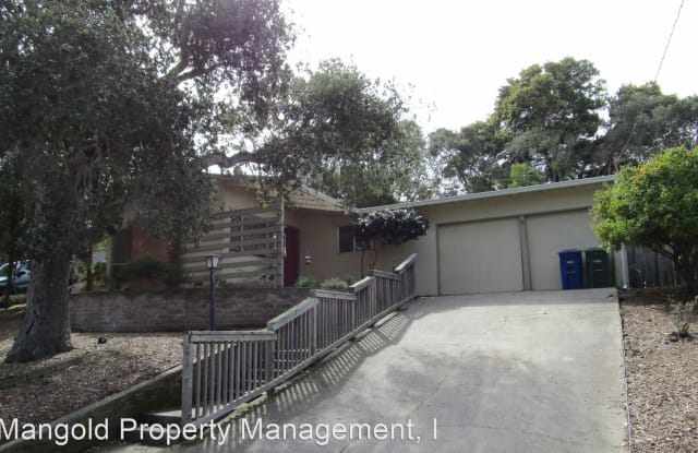 32 Ralston Drive - 32 Ralston Drive, Monterey, CA 93940