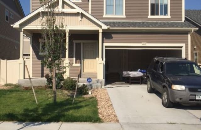 4435 Walden Ct - 4435 North Walden Court, Denver, CO 80249