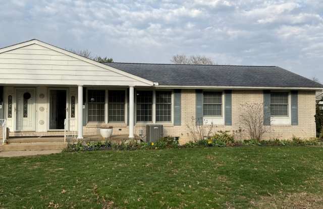 3 Bedroom Jackson township Duplex - 6644 Ravenwood Avenue Northwest, Stark County, OH 44718