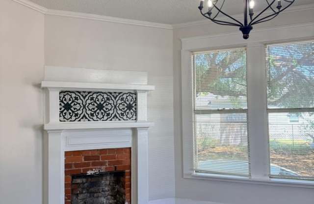 Clark Street - 1226 photos photos