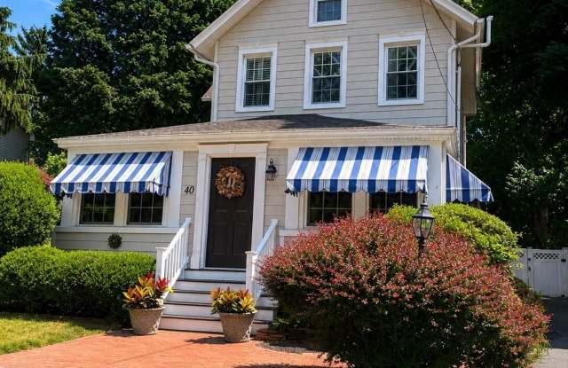 40 Rumson Road Gallery 2