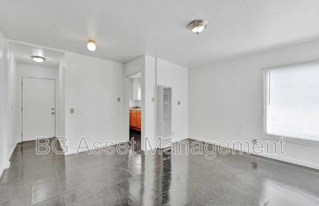 146 Marina Way - 146 Marina Way, Richmond, CA 94801