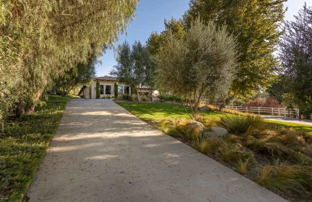 27862 Blythedale Road Gallery 2