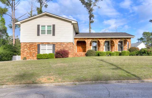 Great Location 4 Bedroom photos photos