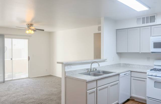 3095 Casey Drive 102 - 1 Gallery 2
