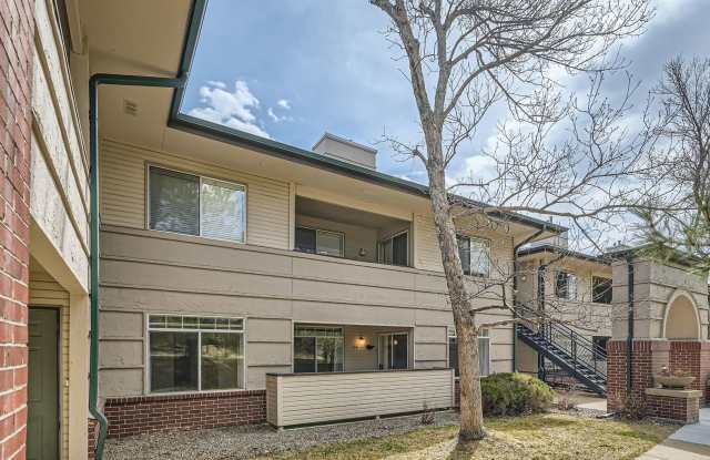 2 Bed, 2 bath in Quiet Community. New A/C, furnace and carpeting. Community pool and clubhouse access included. - 730 Copper Lane, Louisville, CO 80027