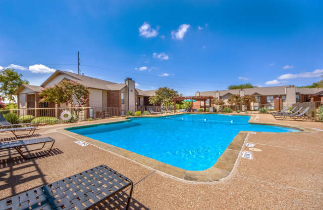 Valley Creek Apartments Gallery 3