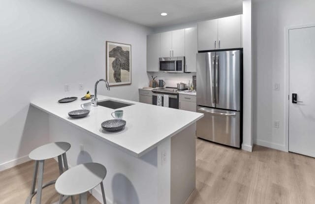 100 Water St Unit D31 photos photos