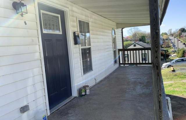 1000 Altavista Avenue Gallery 2