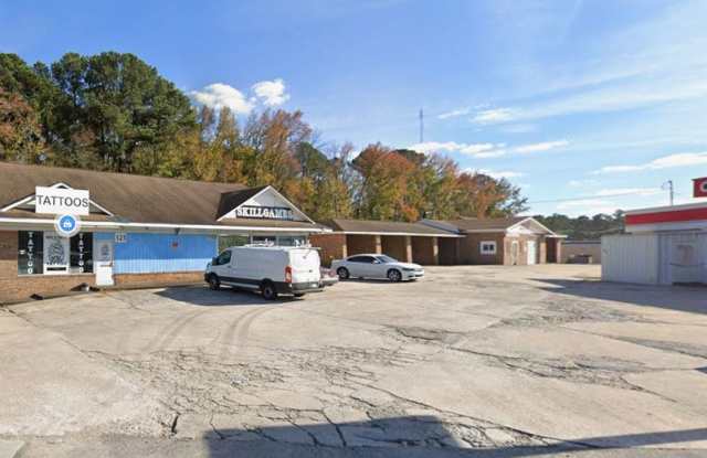 117 Country Club Drive Gallery 4