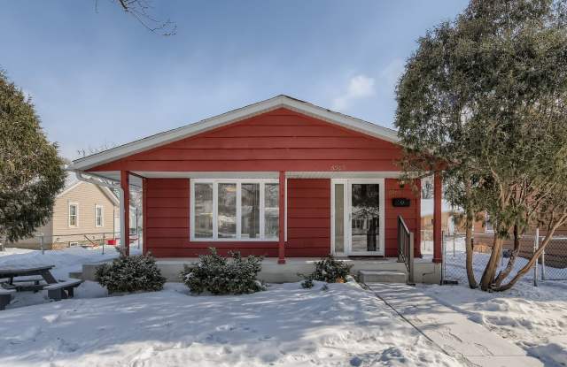 6909 Russell Avenue South photos photos