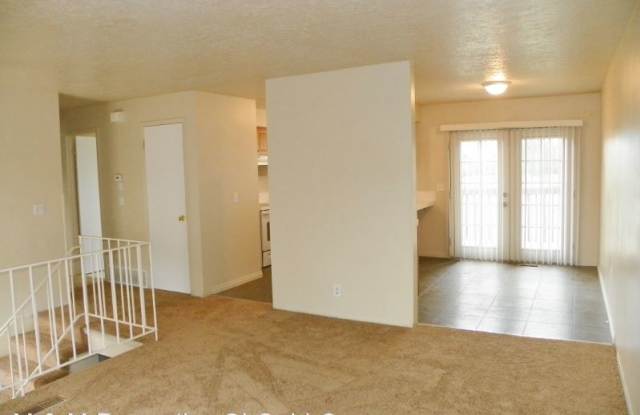 5659 S 3370 W Gallery 3