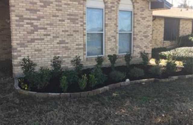 2724 Lago Vista Loop Gallery 2