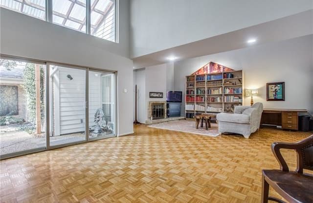 2160 Kessler Court - 2160 Kessler Court, Dallas, TX 75208