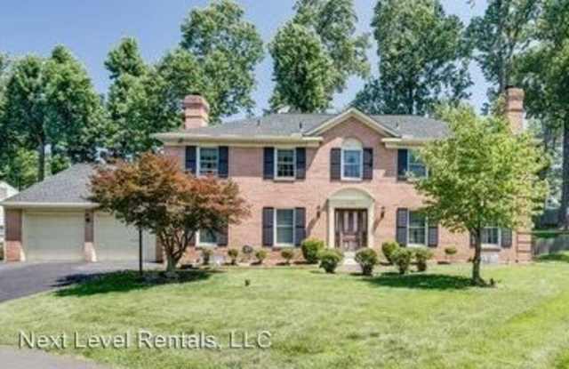 6109 Calwood Way - 6109 Calwood Way, North Bethesda, MD 20852