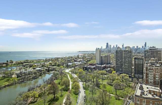 2500 North Lakeview Ave. Gallery 2