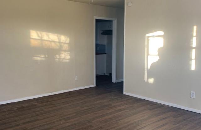 COMING SOON! Handyman Special $0 First Month's Rent / “You fix, you SAVE BIG!!” Contact Diane for details: 806 704-3055 ext 2 Gallery 4