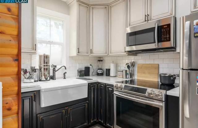 291 La Questa Drive, Unit B - 291 La Questa Drive, Danville, CA 94526