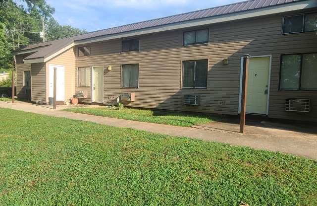 3700 Squaw Valley Drive Southwest - A photos photos