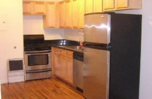 300  3rd St Unit: PHE - 300 East 3rd Street, New York City, NY 10009