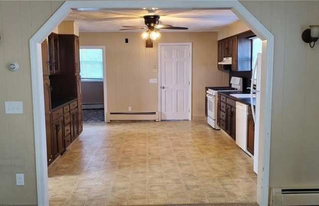 1381 Mineral Spring Avenue - 1381 Mineral Spring Avenue, North Providence, RI 02904