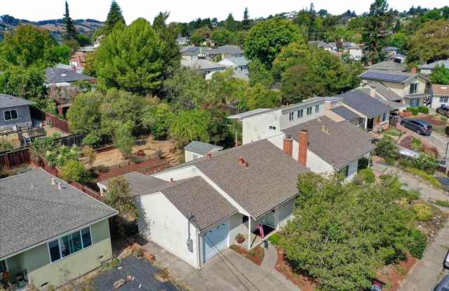 3725 Cottage Ct. Castro Valley 2 Bedroom 2 Bath - 3725 Cottage Court, Castro Valley, CA 94546