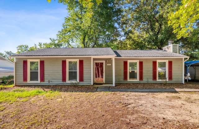 SW, Large Ranch home, Vaulted Ceilings, Fire Place, Fenced Yard! photos photos
