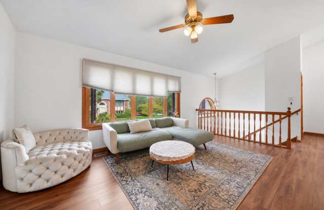 17594 Cambridge Place Gallery 2