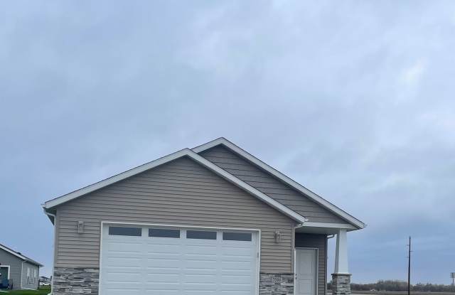3-bedroom, 2-bathroom South Fargo Family Home w/ 2 Stall Garage - 7586 24th Street South, Fargo, ND 58104