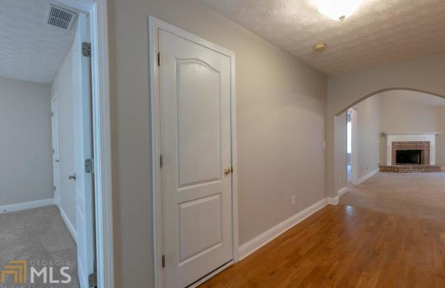 4049 Savannah Ridge Ct Gallery 4