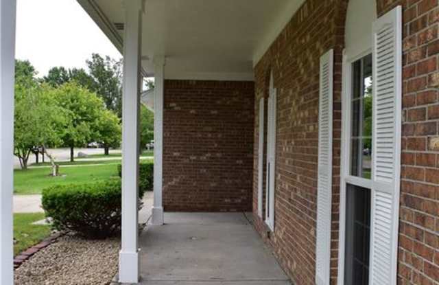 12081 PEBBLEBROOKE Court Gallery 4