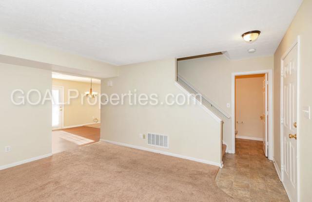 140 Hilltop Farms Boulevard Gallery 4