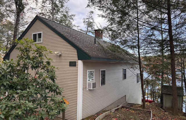 12 Lake Drive - 12 Lake Drive, Cheshire County, NH 03462