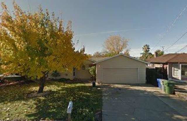 3 Bedroom Home in North Redding photos photos