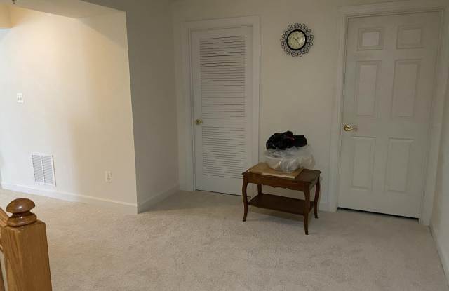 8602 COLONEL SEWARD Drive Gallery 4