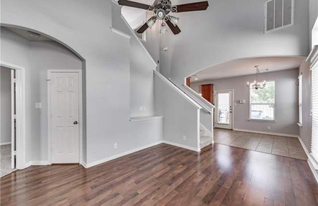 617 N. Cascades Ave., Unit 1 Gallery 3