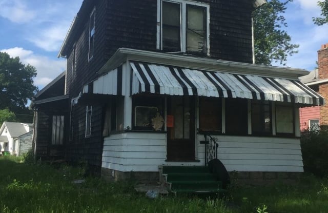 450 South Ave SE - 450 South Avenue Southeast, Massillon, OH 44646