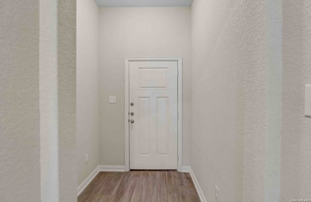 9318 Frio Landing Gallery 3