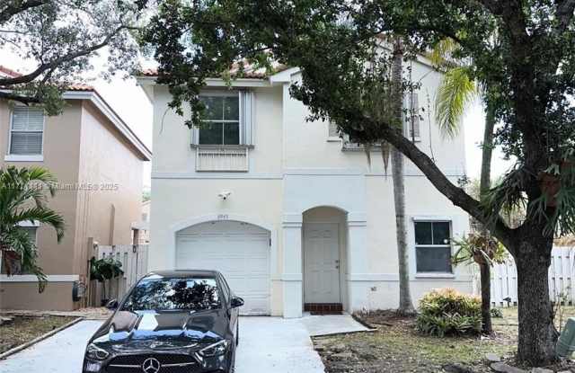 3945 S Fern Forest Rd photos photos