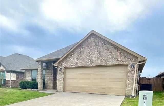 105 Frank Street - 105 Frank Street, Greenville, TX 75402 105 Frank Street - 105 Frank Street, Greenville, TX 75402