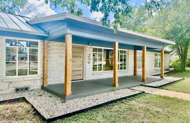 4406 Airport Blvd photos photos