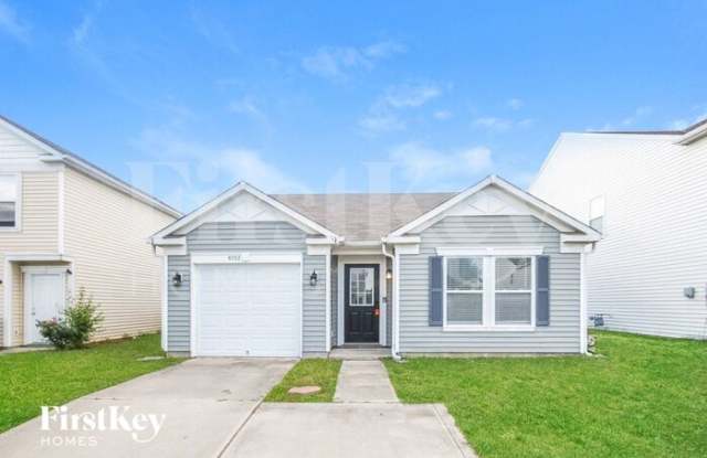8702 Hosta Way - 8702 Hosta Way, Indianapolis, IN 46113